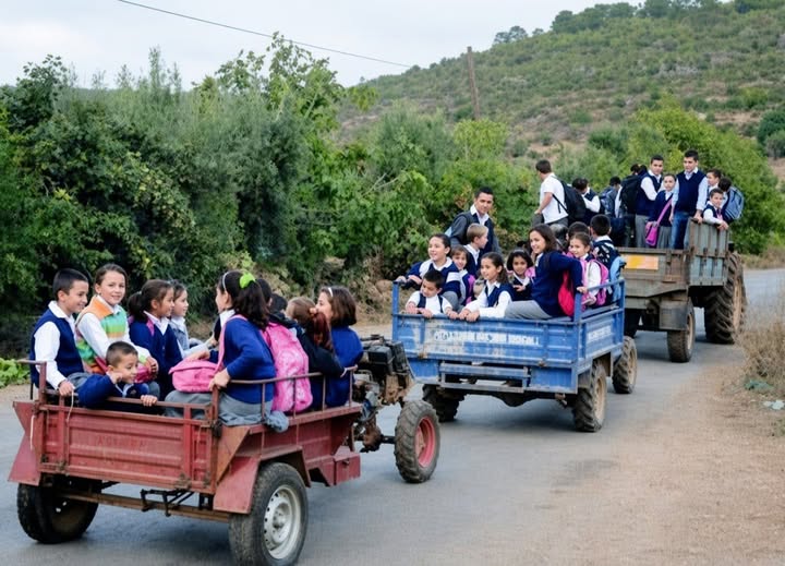 KÖYÜN OKULUNA KİLİT, HER KÖŞEYE CAMİ! İktidarın yıllardır uyguladığı eğitim