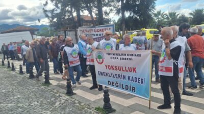Hopa’da emeklilerden Anayasa Mahkemesi’ne çağrı: “Karar artık gecikmesin”