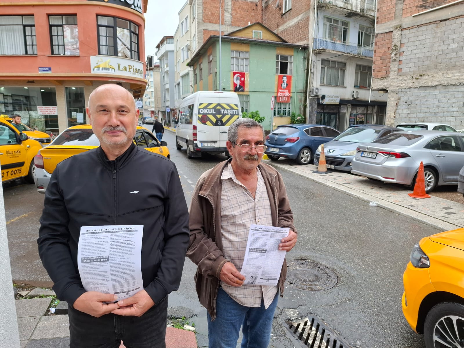 Emek Partisi Ordu’da Fon vurgunuyla ilgili bildiri dağıttı: Sistem çürüdü,