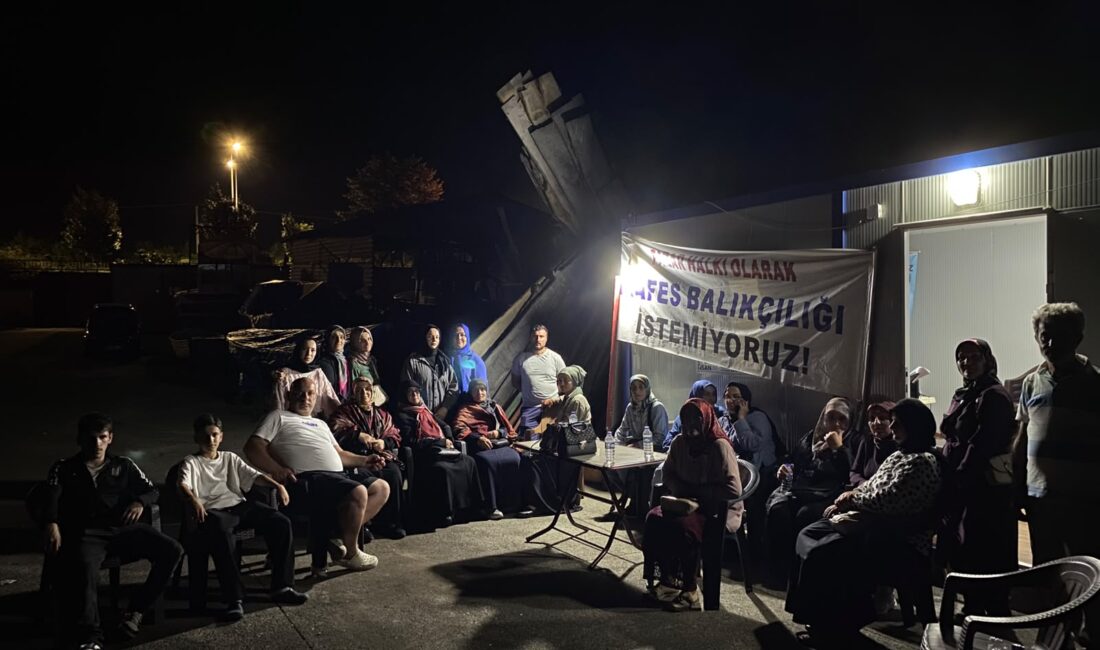HABER:ÖZLEM EMİR GÖRÜNTÜ:GENÇAĞA KARAFAZLI (RİZE) Rize’nin Pazar ilçesine bağlı Balıkçı Köyü’nde
