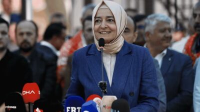 Borsa vurgununda adı geçen AKP’li Fatma Betül Sayan Kaya ve