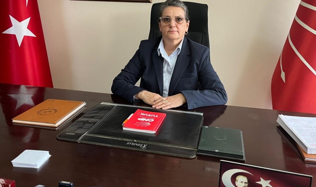 CHP Rize Merkez İlçe Başkanı Arife Filiz Kösoğlu, İl Başkanı