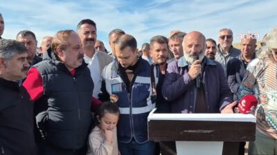 (ARTVİN) – Gazetecilere yönelik gözaltı ve tutuklamalara, medya kuruluşlarına kayyum